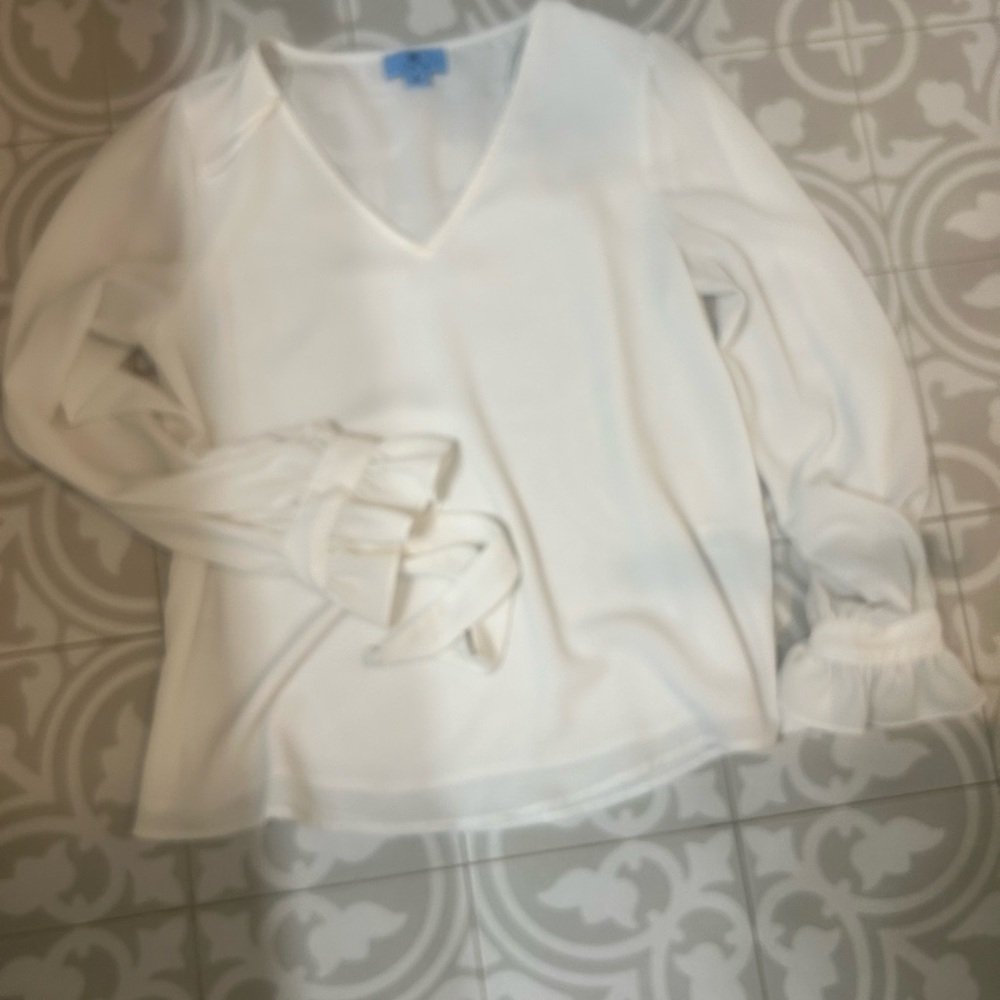 CeCe White V-Neck Top